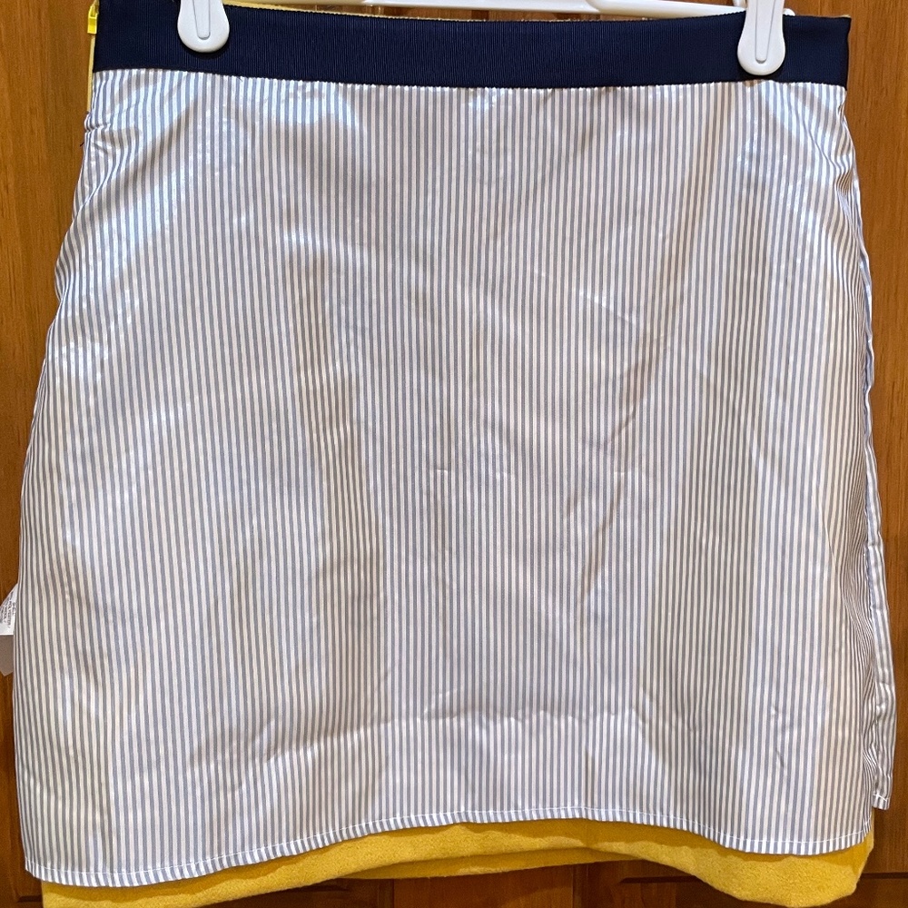 NWT! Vineyard Vines Skirt - Anchor Embroidered Wool Skirt - Picture 6 of 8